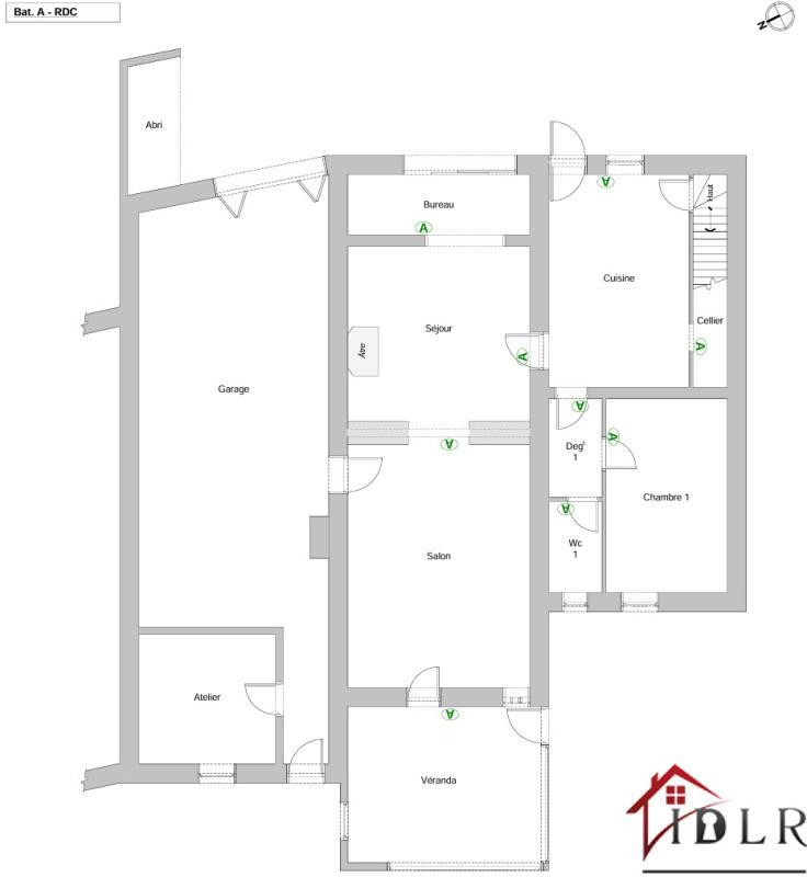 Maison - 220 m² - 7 pièces