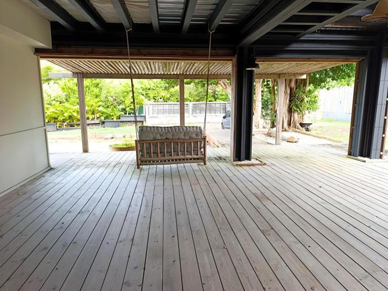 Maison - 276 m² - 10 pièces