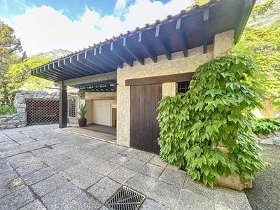 Maison - 158 m² - 6 pièces