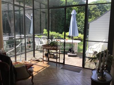 Maison - 385 m² - 14 pièces