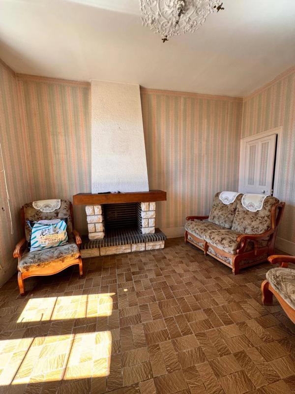 Maison - 99 m² - 5 pièces