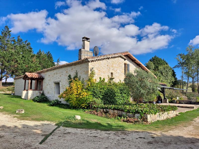 Maison - 198 m² - 7 pièces