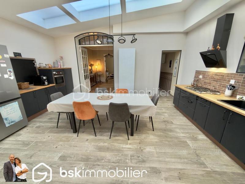 Maison - 170 m² - 6 pièces