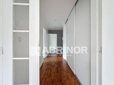 Appartement - 77 m² - 4 pièces