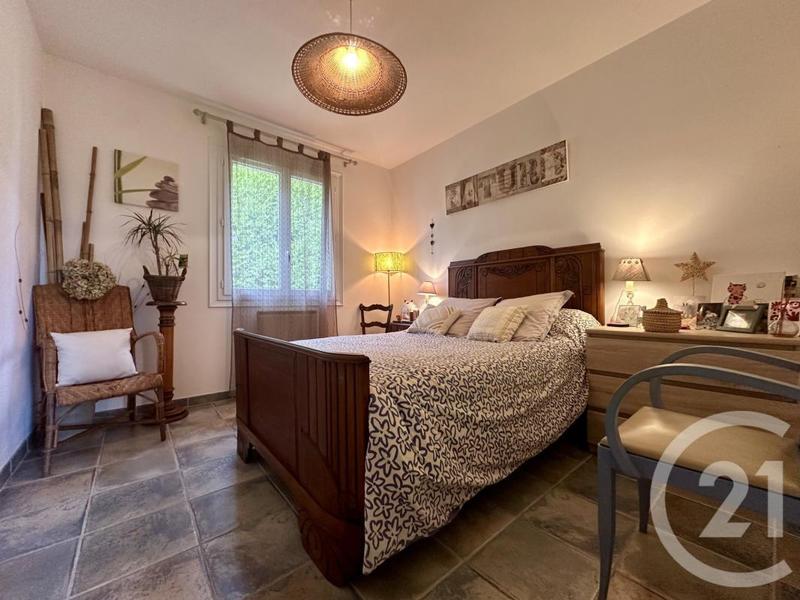 Pavillon - 102 m² - 5 pièces