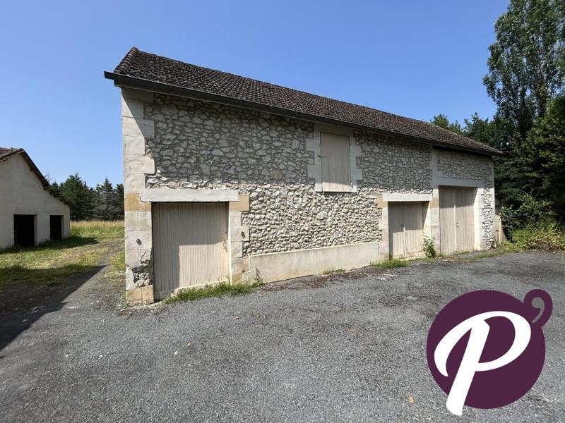 Maison ancienne - 237 m² - 7 pièces