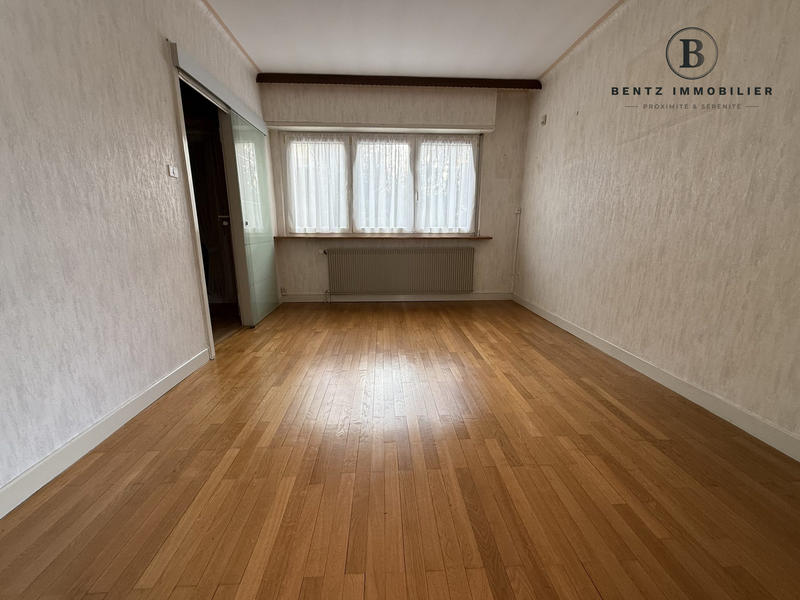 Maison - 98 m² - 6 pièces