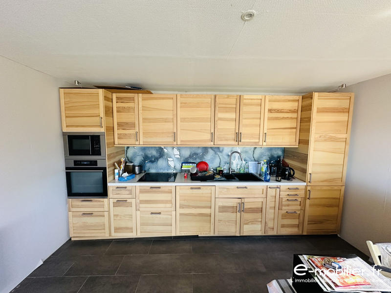 Maison - 80 m² - 4 pièces