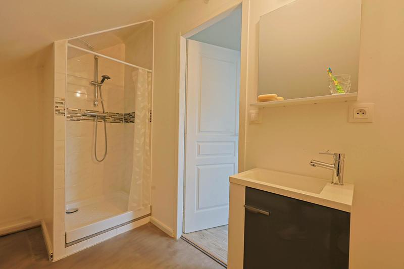 Maison traditionnelle - 145 m² - 7 pièces