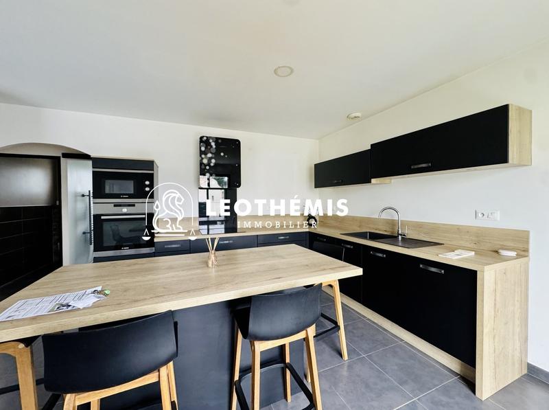 Maison - 100 m² - 4 pièces