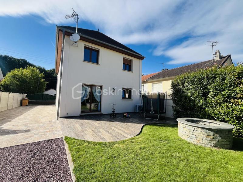 Demeure - 144 m² - 6 pièces