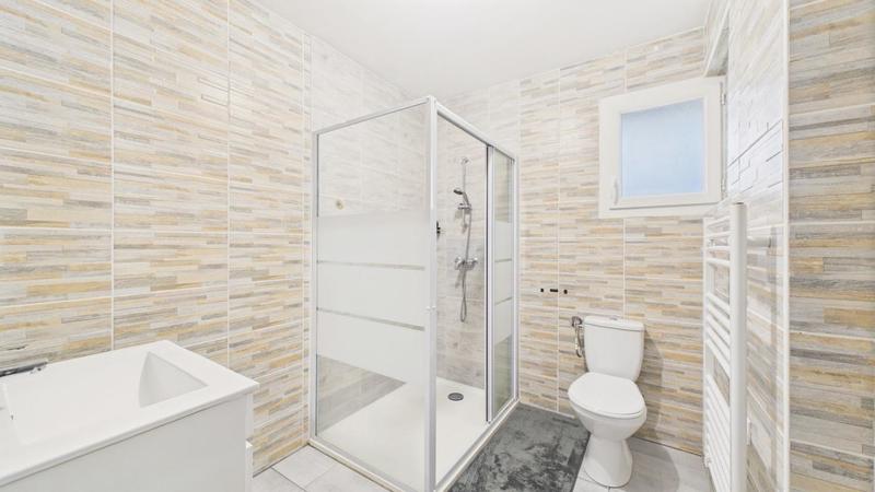 Maison - 141 m² - 7 pièces