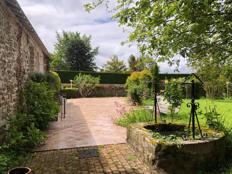 Maison bourgeoise - 240 m² - 11 pièces