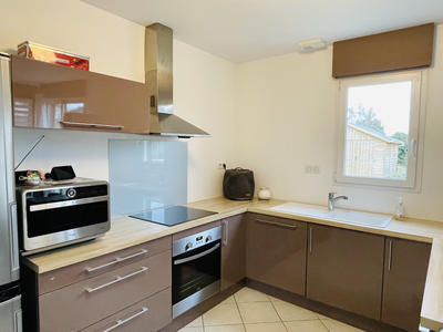 Maison - 93 m² - 5 pièces