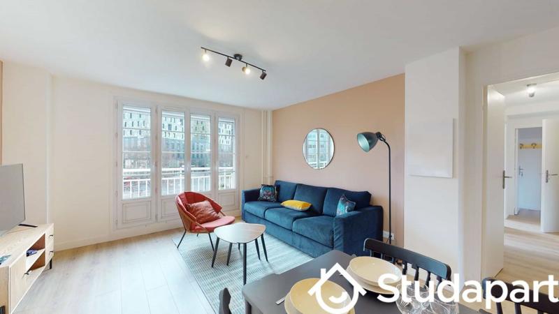 Chambre - 13 m² - 1 pièce