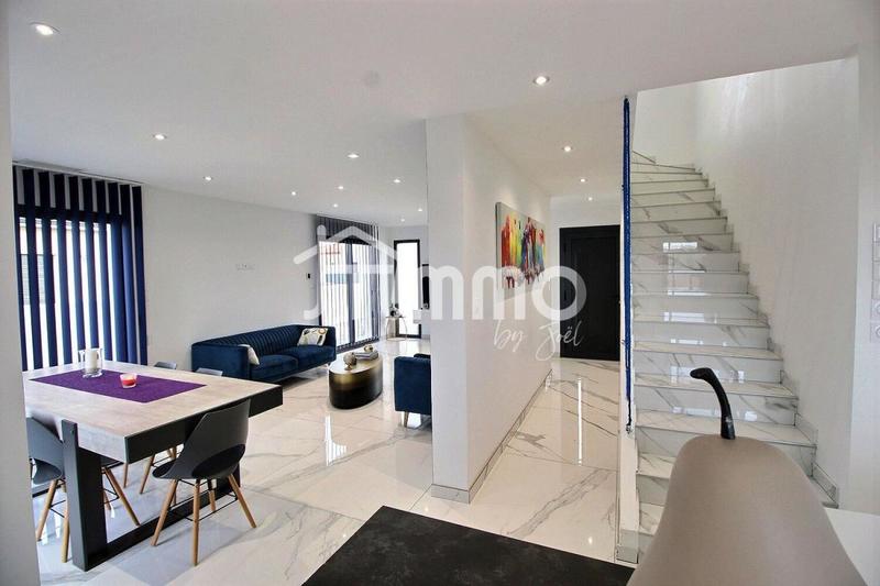 Villa - 128 m² - 4 pièces