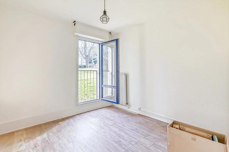 Appartement - 104 m² - 6 pièces