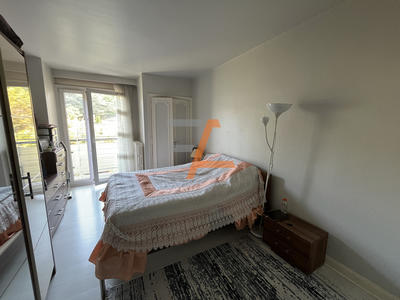 Appartement - 106 m² - 5 pièces