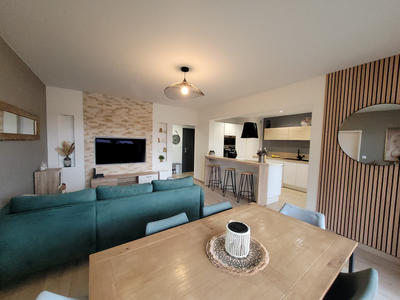 Appartement - 82 m² - 4 pièces