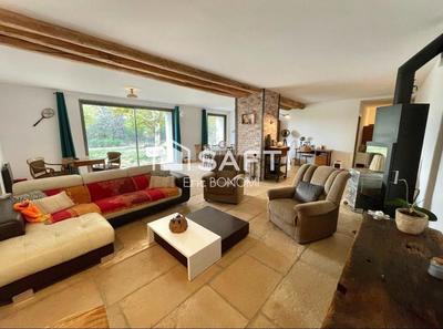 Maison - 760 m² - 22 pièces