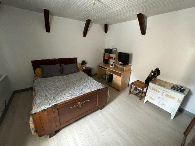 Maison ancienne - 200 m² - 8 pièces