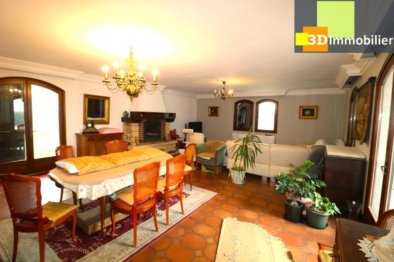 Maison - 291 m² - 12 pièces