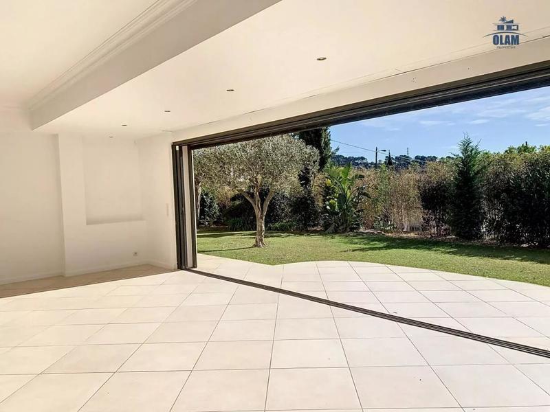 Villa - 163 m² - 4 pièces