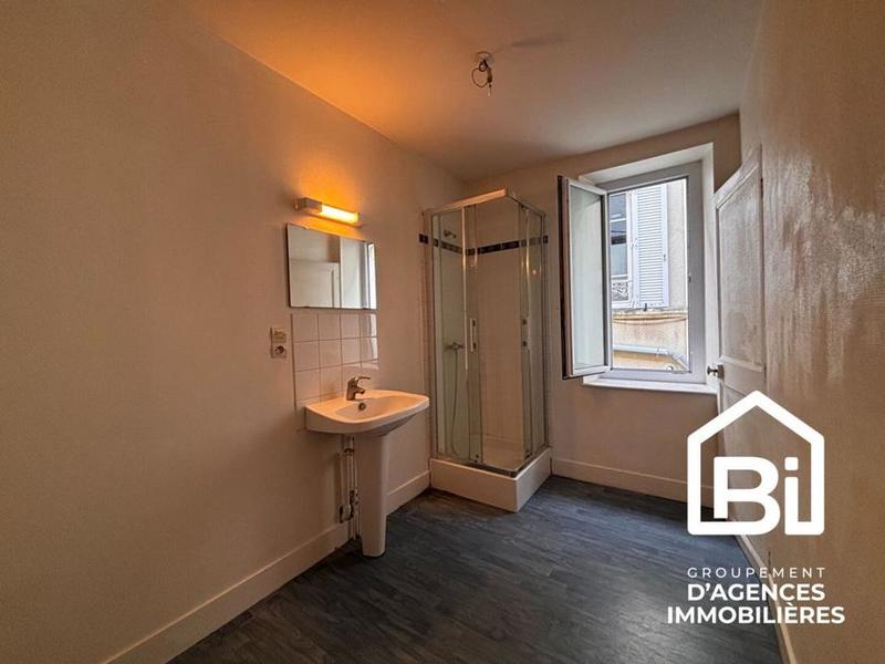 Maison de bourg - 71 m² - 3 pièces