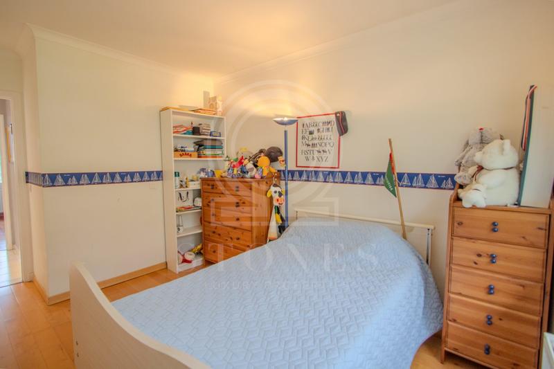 Maison ancienne - 240 m² - 8 pièces