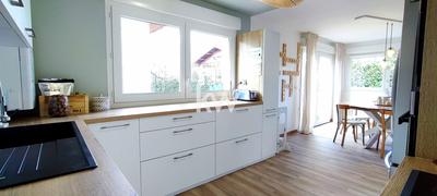 Duplex - 94 m² - 4 pièces