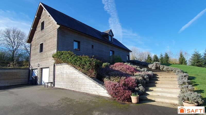 Maison - 180 m² - 5 pièces