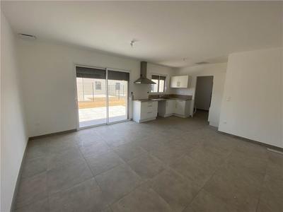 Maison - 97 m² - 4 pièces