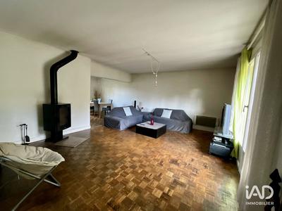 Maison - 122 m² - 7 pièces