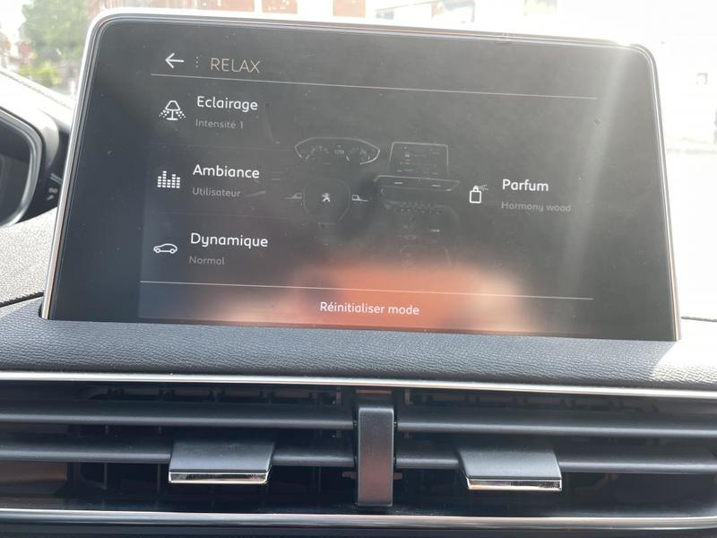 Peugeot 5008 1.2l essence 130 Eat8 s&amp;S Gt Line 1ère main