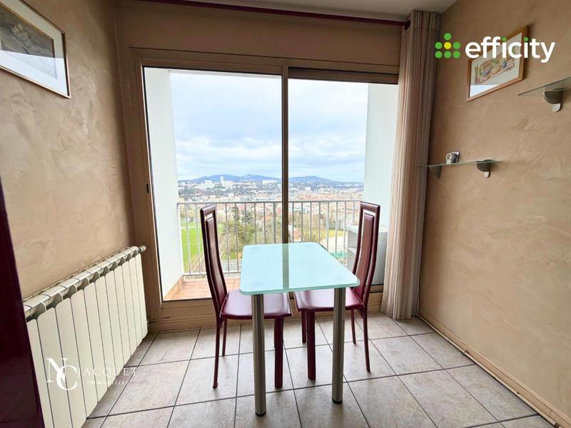 Appartement - 75 m² - 3 pièces