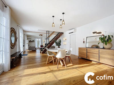 Maison - 163 m² - 5 pièces