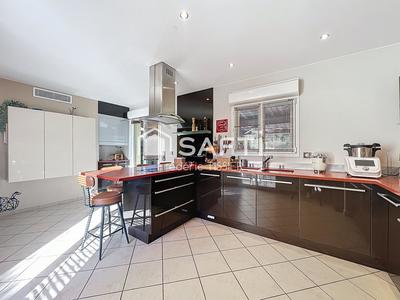 Maison - 117 m² - 4 pièces