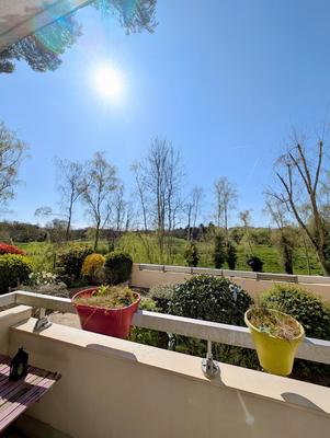 Appartement - 104 m² - 4 pièces