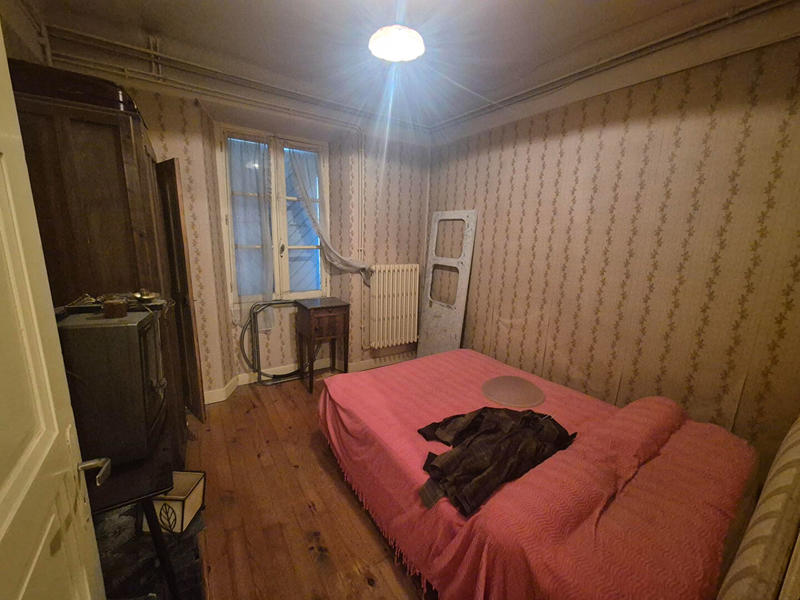 Maison - 188 m² - 10 pièces