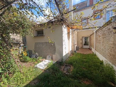 Maison - 95 m² - 4 pièces