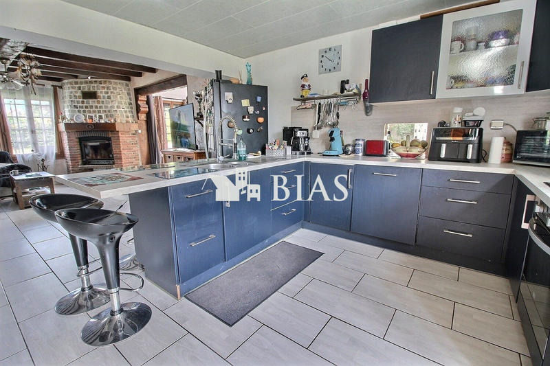 Maison - 139 m² - 6 pièces