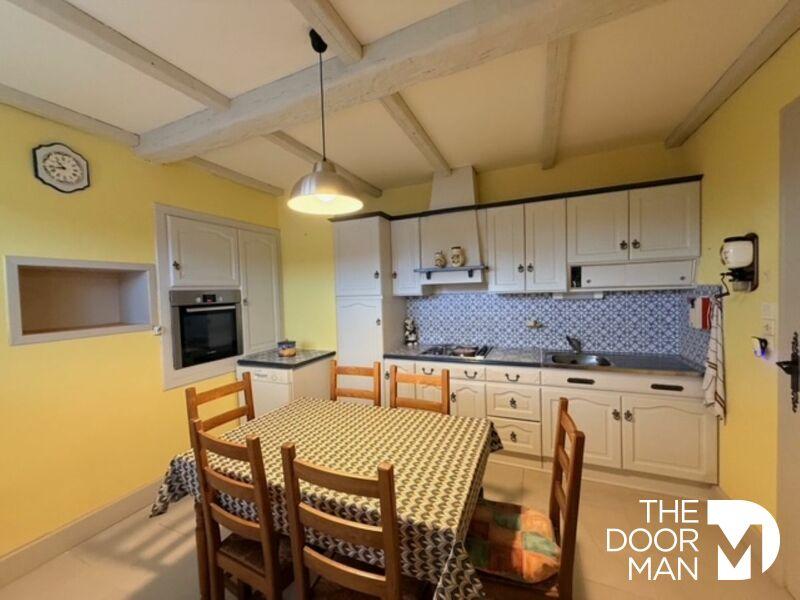 Maison - 95 m² - 4 pièces