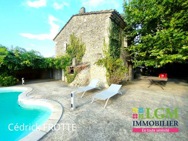 Mas - 136 m² - 4 pièces