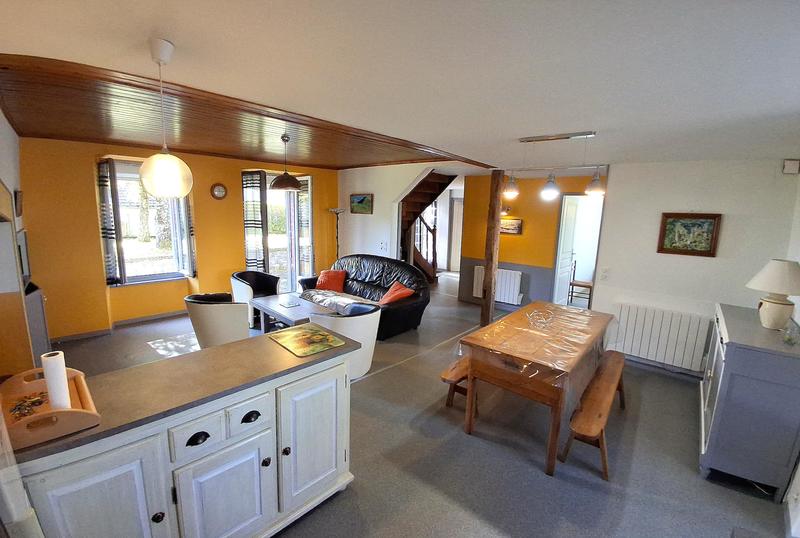 Maison - 110 m² - 6 pièces