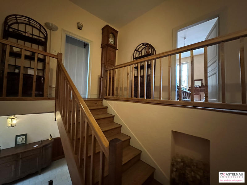 Maison - 174 m² - 6 pièces