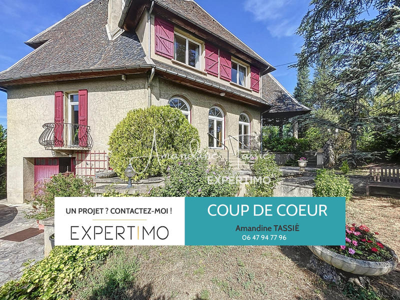 Maison - 202 m² - 7 pièces