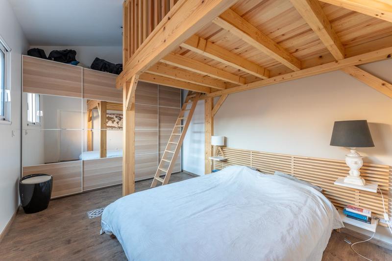 Maison - 105 m² - 4 pièces