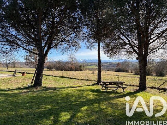 Maison - 194 m² - 6 pièces