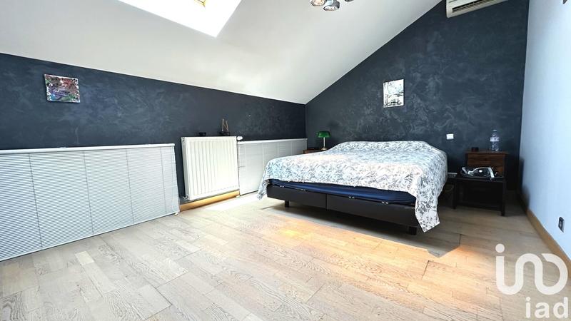 Loft - 184 m² - 11 pièces