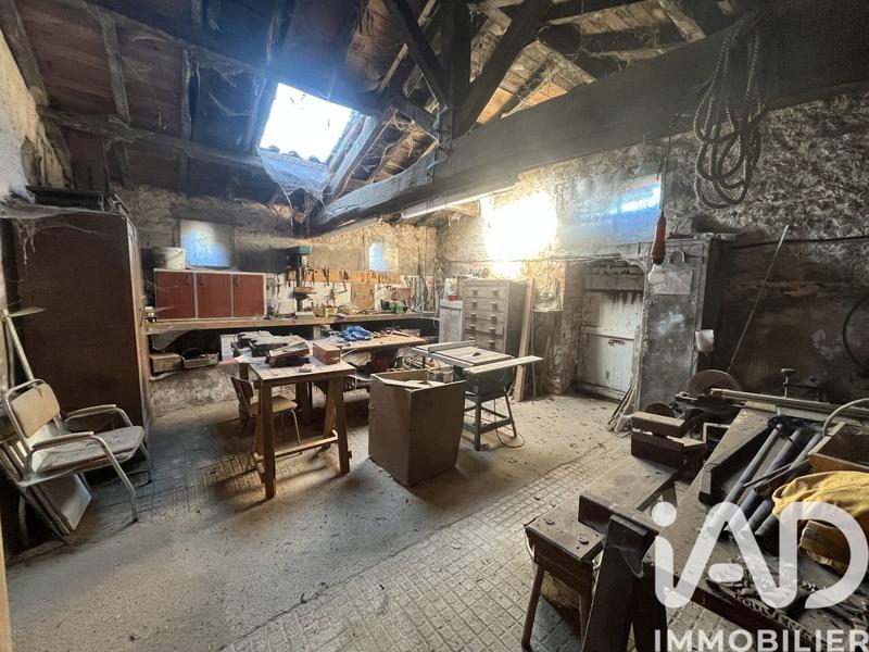 Maison - 233 m² - 6 pièces